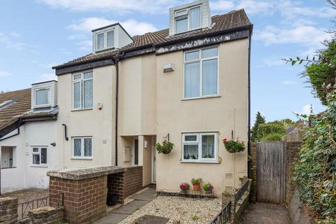 4 bedroom end of terrace house for sale, Hinkley Close, Harefield, UB9