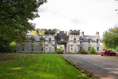 Inzievar Courtyard, Dunfermline, Fife