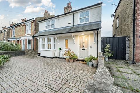 3 bedroom detached house for sale, Athelstan Road, Faversham, ME13