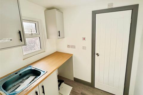 1 bedroom in a house share to rent, Chandos Grove, Greater Manchester M5