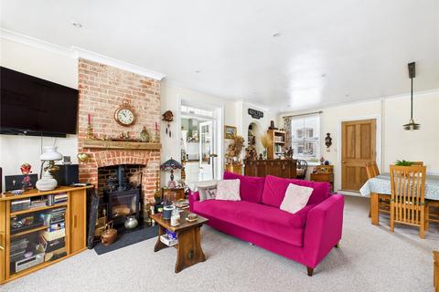 3 bedroom end of terrace house for sale, Quilter Road, Felixstowe, Suffolk, IP11