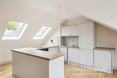 2 bedroom apartment for sale, Avenue Gardens, Acton, W3