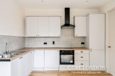 1 bedroom apartment for sale, Avenue Gardens, Acton, W3
