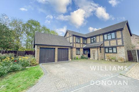 5 bedroom detached house for sale, Spencers, Hawkwell