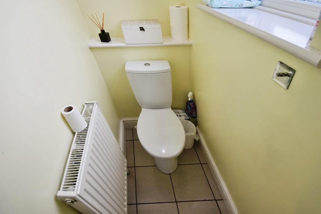 D833bbeb-WC
