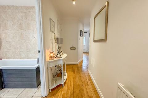 undefined, Southbourne Grove, Hockley