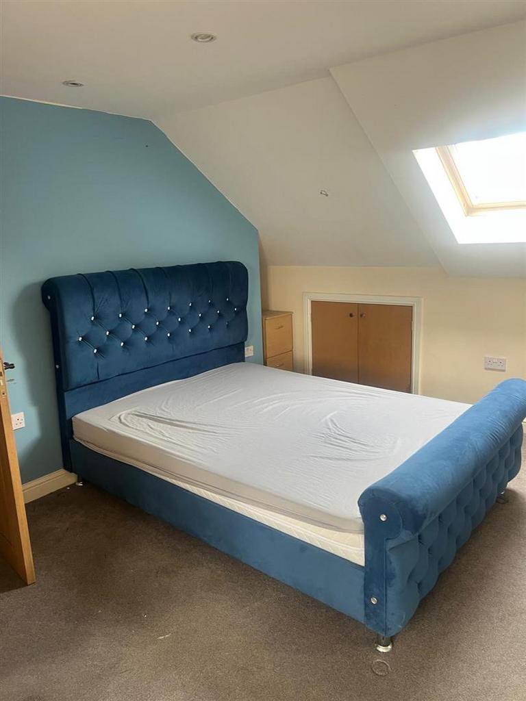 Room 1 .jpeg