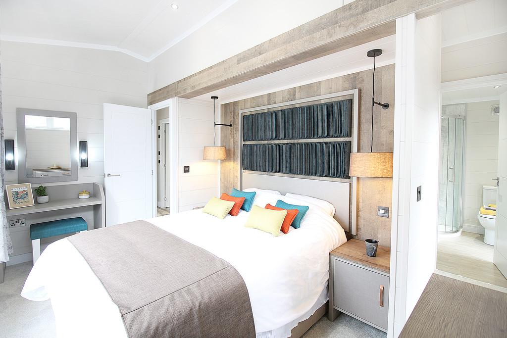 Omar Boutique Master Bedroom 2