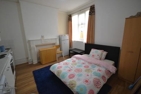 undefined, Ashleigh Road, Leicester LE3