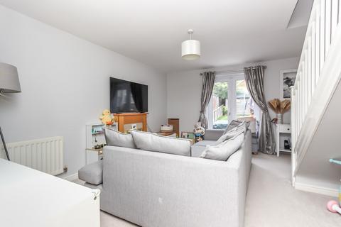 2 bedroom end of terrace house for sale, Chalon Close, Wellingborough NN8
