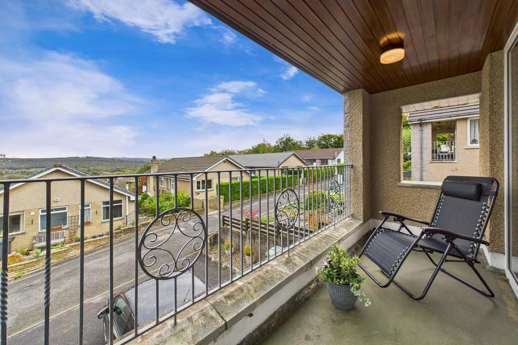 Balcony & views
