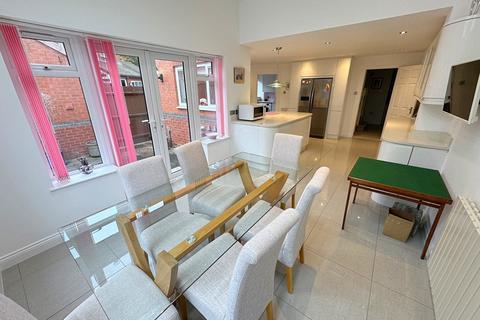 5 bedroom detached house for sale, Frost Road, Ledbury
