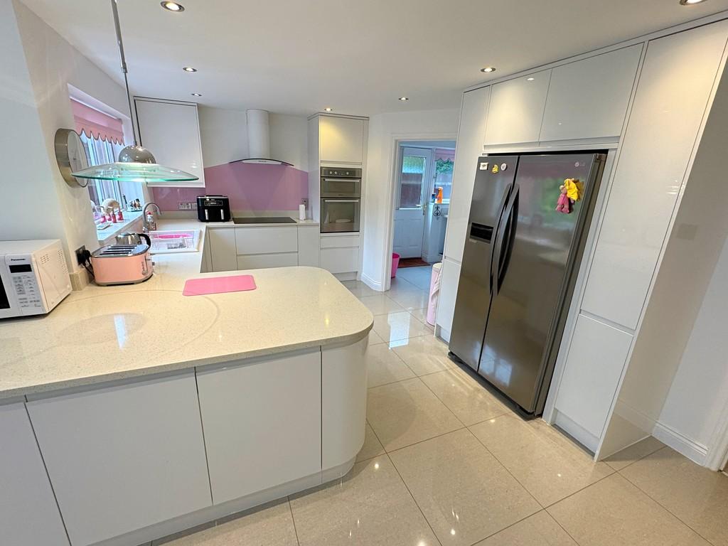 Dining Kitchen to Kitchen