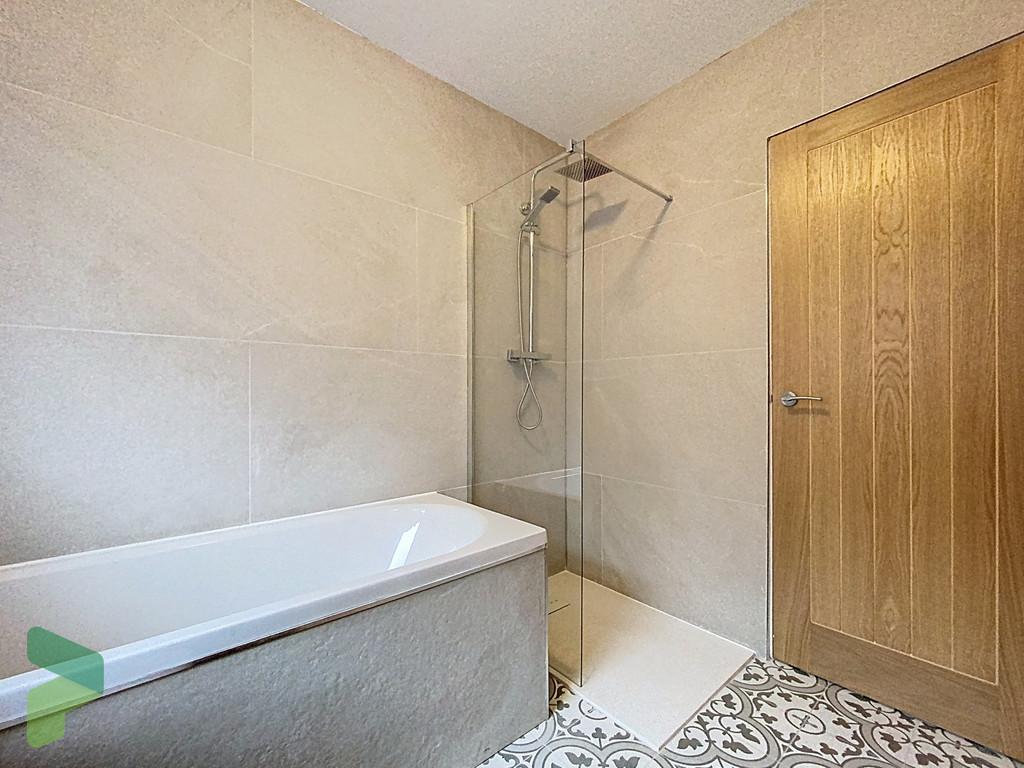 Four Piece Bathroom