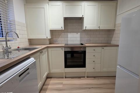 undefined, Shurland Avenue, East Barnet EN4 8DG