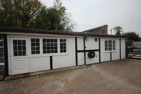 undefined, Thorney Mill Road, Iver SL0