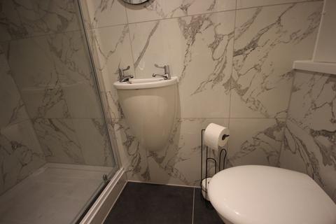 undefined, Thorney Mill Road, Iver SL0