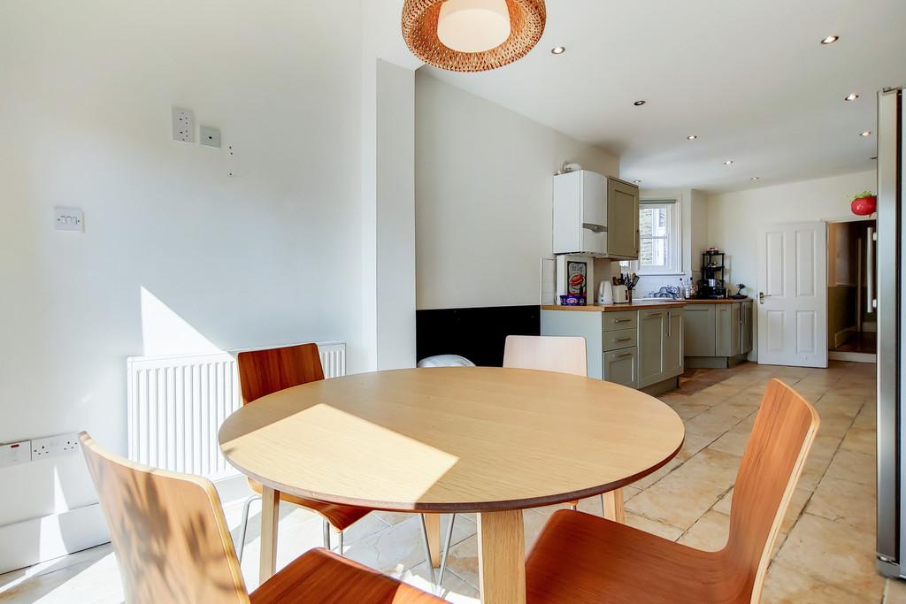 7 Dining Room 2-0