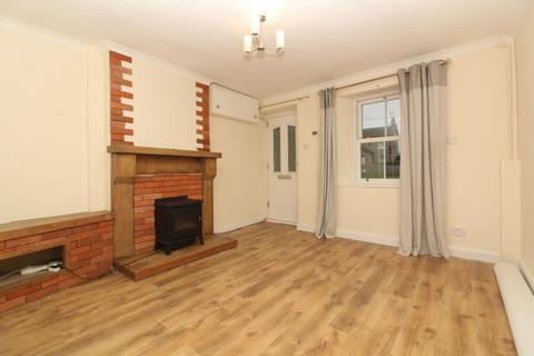 2 bedroom cottage to rent, Westside, Summerhouse
