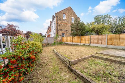 1 bedroom apartment for sale, Ferme Park Road, Crouch End N4