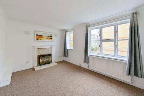 undefined, Adelina Mews, London SW12