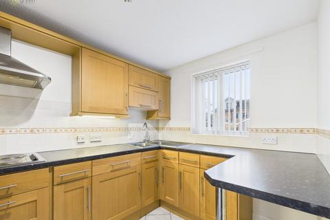 2 bedroom ground floor flat for sale, Penns Lane, Sutton Coldfield B72