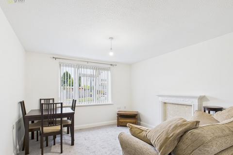 2 bedroom ground floor flat for sale, Penns Lane, Sutton Coldfield B72