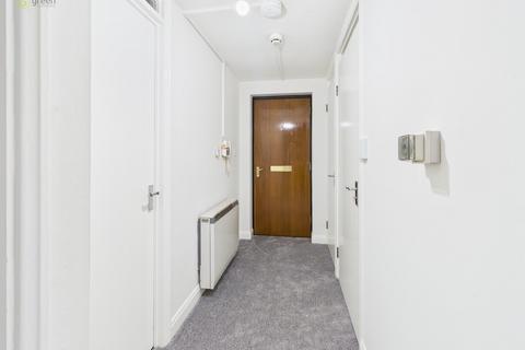 2 bedroom ground floor flat for sale, Penns Lane, Sutton Coldfield B72