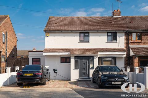 undefined, Thornton Avenue, West Drayton