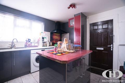 undefined, Redcroft Road, Southall