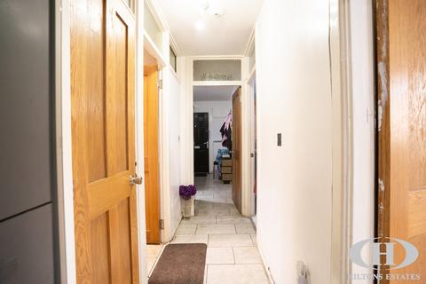 undefined, Redcroft Road, Southall