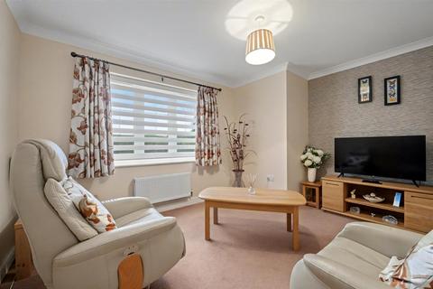 4 bedroom detached house for sale, Peter Laslett Close, Loughborough LE11