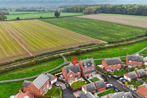 4 bedroom detached house for sale, Peter Laslett Close, Loughborough LE11