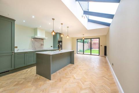 5 bedroom terraced house for sale, Brooke Road, Walthamstow, London, E17