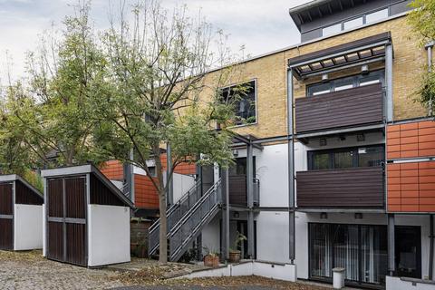 undefined, The Chronos Building, Mile End Road, Tower Hamlets, London, E1