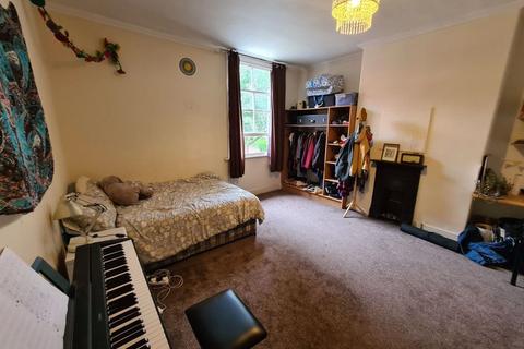 3 bedroom house to rent, Ash Grove, Leeds LS6