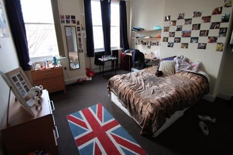 3 bedroom house to rent, Ash Grove, Leeds LS6
