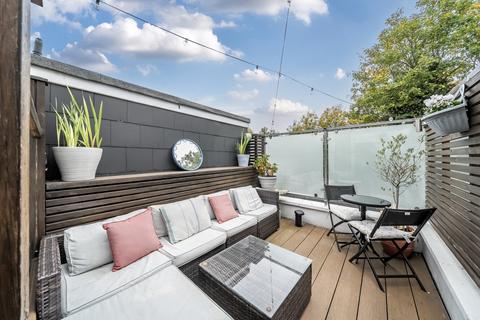 3 bedroom duplex for sale, Abercrombie Street, Battersea, London, SW11