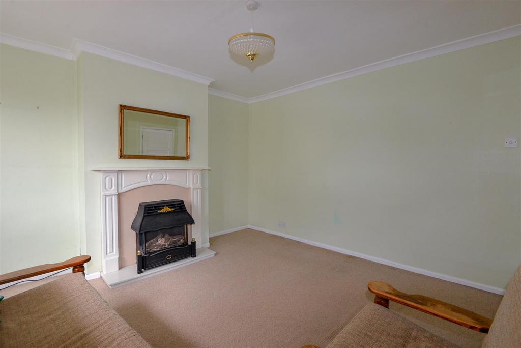Living Room 2.jpg