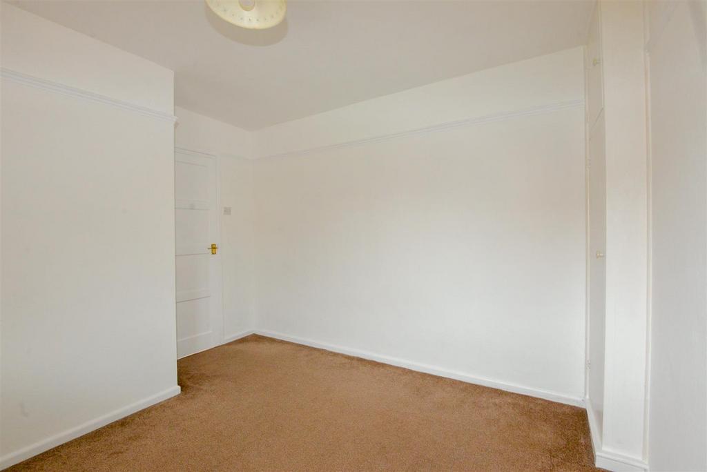 Bedroom2 2.jpg