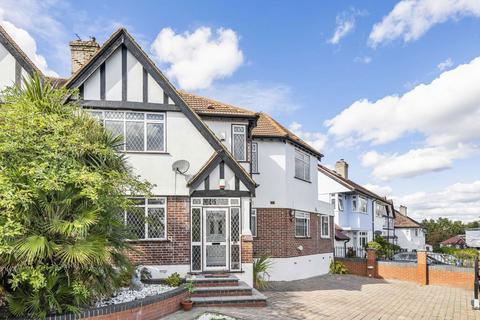 undefined, Ferrymead Gardens, Greenford UB6