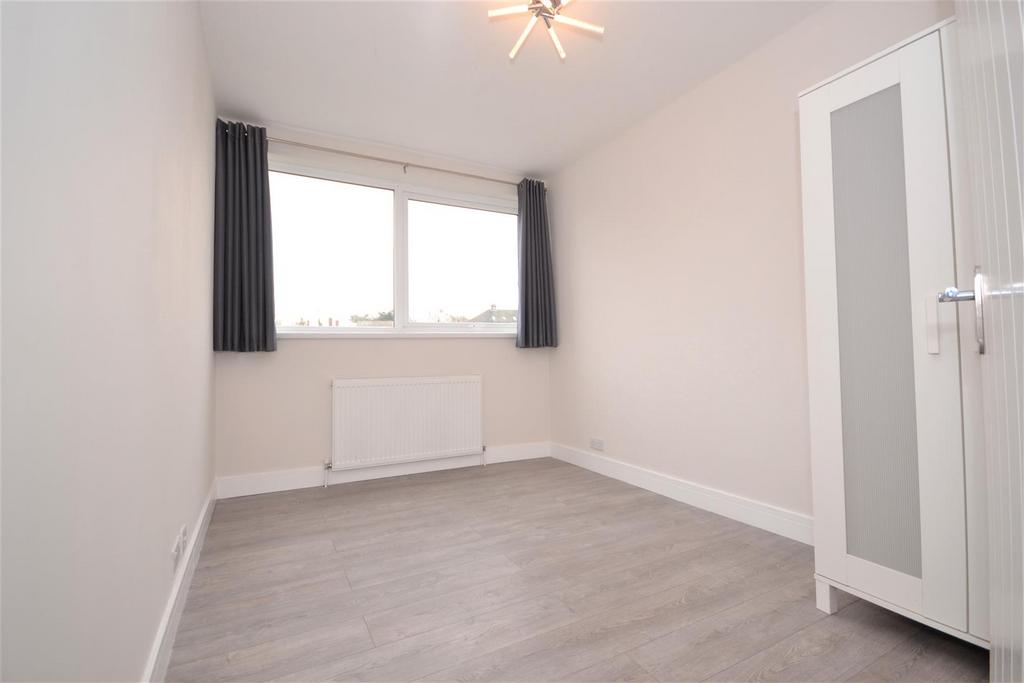 Bedroom 2.1.JPG