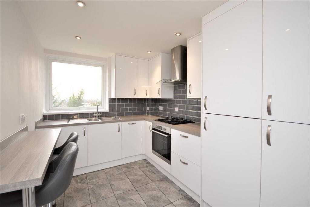 Kitchen 1.JPG