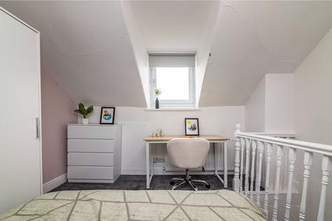 undefined, Lincoln LN5