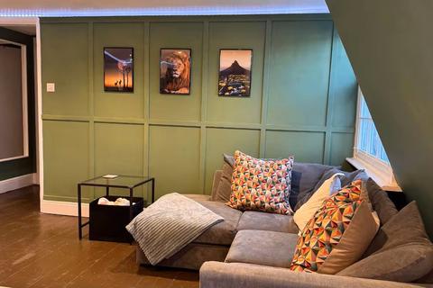 undefined, Winchcombe Street, Gloucestershire GL52