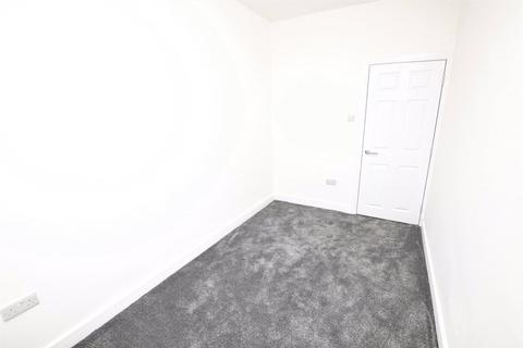 undefined, London Road, Romford RM7