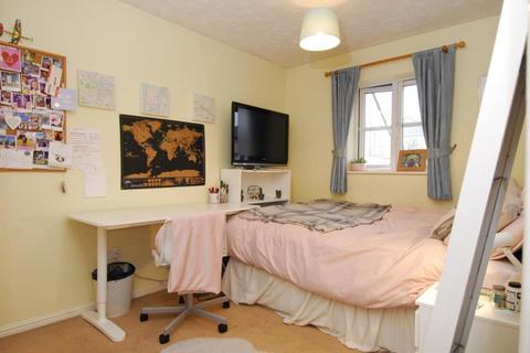 4 bedroom house share to rent, 15 Freedom Square
