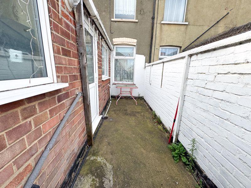 Rear garden view 2