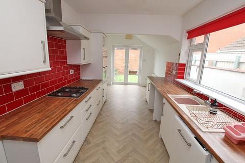 3 bedroom terraced house for sale, ROWSTON STREET, CLEETHORPES
