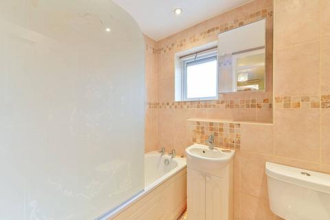 36 Acorn Way, London, SE23 2XU